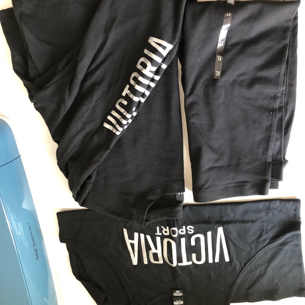 VS sport 3 piece outfit